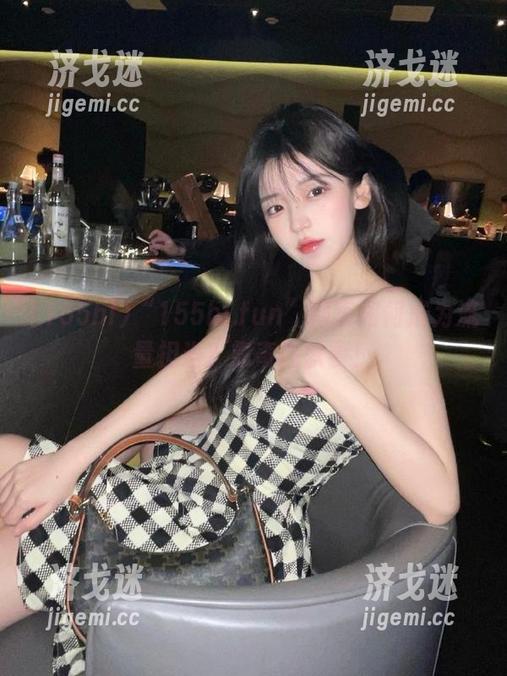 “155hl.fun”网页如何成为流量担当？靠奇闻轶事！