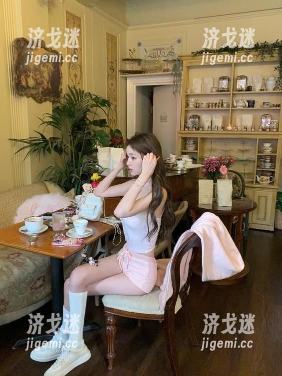 明明是在观看，结果却被166.fun吸引得无法自拔！