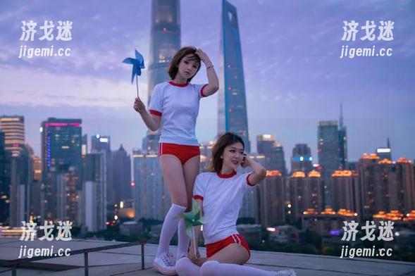 不用上网也能乐，下载17c吃瓜就够了！