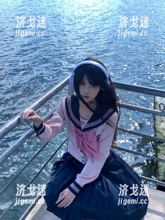 这条17吃瓜群众网页的“路线”，让我想起了绕不开的情节，太耐人寻味。