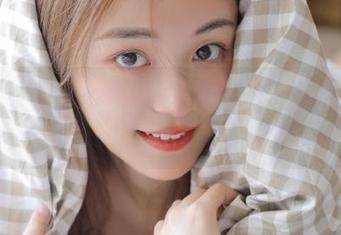 你以为“17吃瓜群众”首页只是个网？错，还是个吃瓜大聚集！