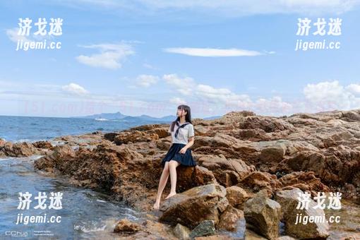 给个“51.com”的地址，点进去就像被鲨鱼追着跑。