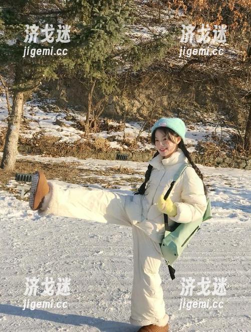 “www..51”再次来个更新，果然出乎意料的小瓜接踵而至。