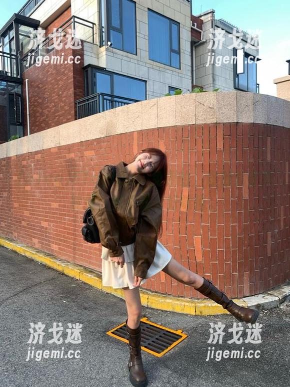 51cgfun：免费的，背后太多负能量，真不是个好味道。