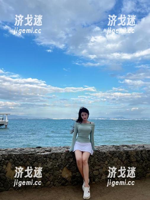 这地址搞得我都想去51吃瓜cg朝圣，藏着什么呢？