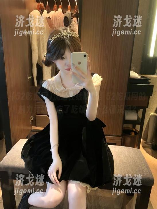 沉迷在线吃瓜，52吃瓜网的魅力竟让人忘了吃饭，什么情况啊？