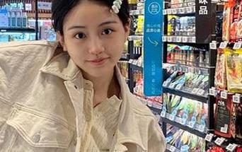 在52吃瓜网投稿，永不迷路的秘诀：大胆发声，加点料！
