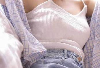 91今日吃瓜视频：口水飘零的大瓜让我脊柱发软