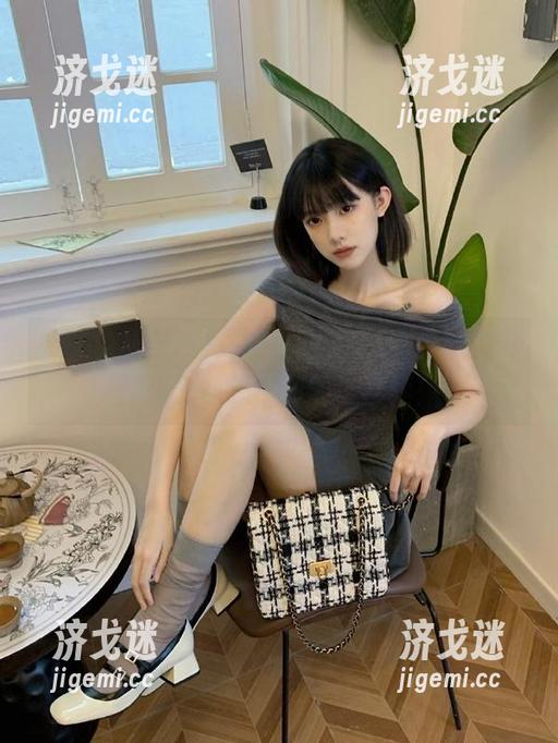 91免费吃瓜 在线滑动,91免费吃瓜带你探入意想不到的小世界!