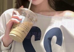 当91吃瓜官网发布那些‘墙内开花墙外香’的八卦，简直让吃瓜群众肆意遐想！