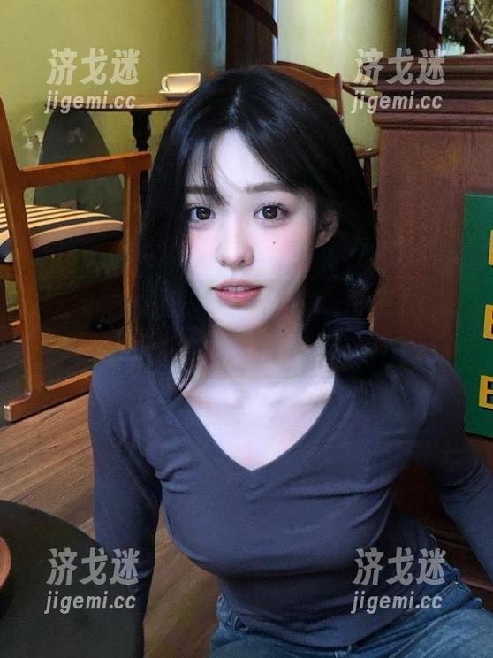 今天在998.su看视频，这瓜真心吃得不够过瘾，主要是太精彩了！