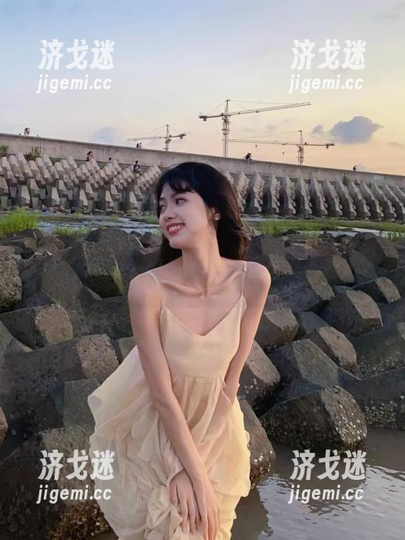 吃瓜线路图：998su导航带我游走在舆论风暴中…