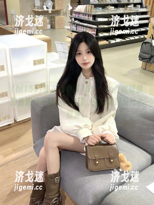 每次登录hl155.ccm，就好像预备进行一场黑料狩猎，期待能捕获什么惊喜！
