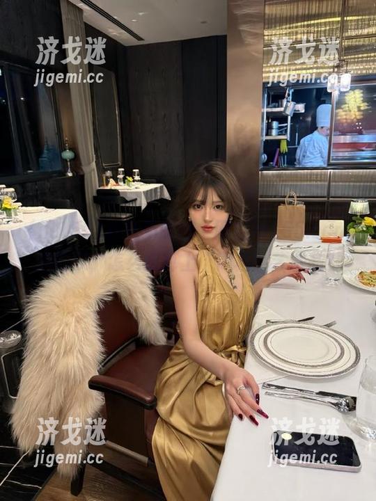 我真不明白，网址hl155.ccm里的瓜，怎么能算上“高档”艺术品？