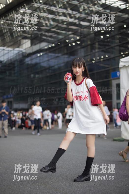 hl155.ccm直达，黑料如潮水般涌来，有点看不过来了…