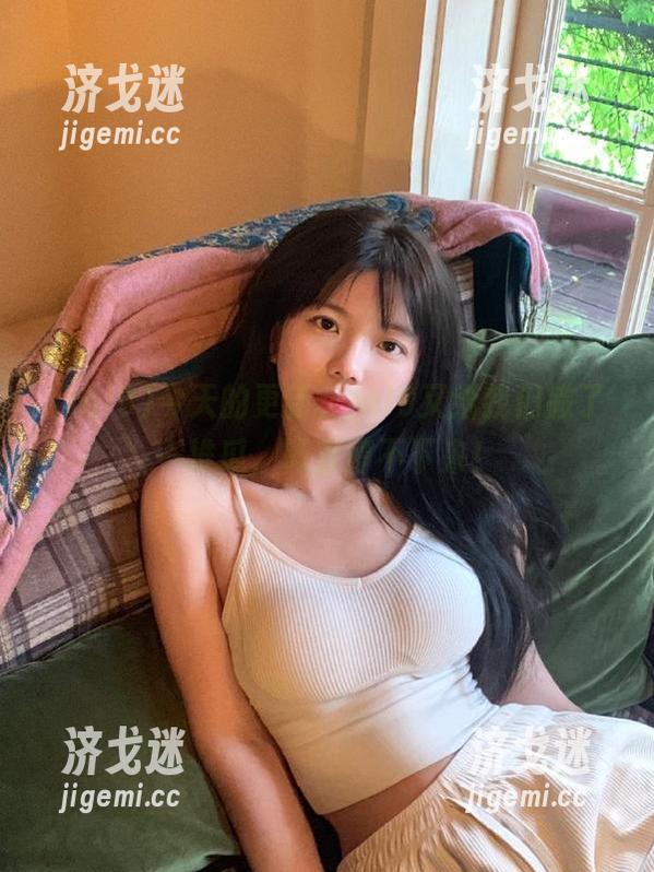 tai9 今天的更新,tai9又给我们撒了一堆瓜,简直停不下来!