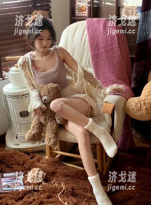 噓！偷偷告诉你，tai9视频里的每个小细节都可能是更大的瓜！