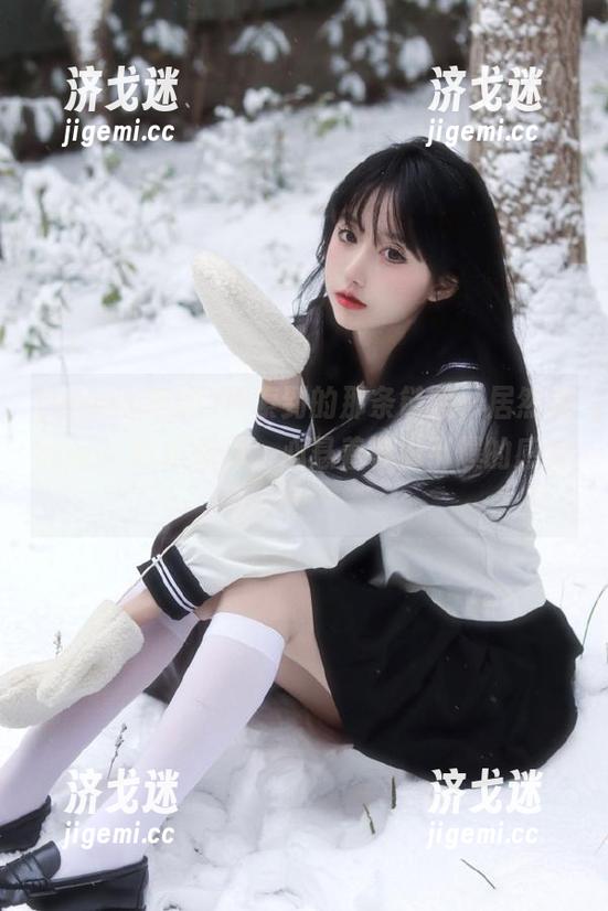 www.吃瓜 搜索到的那条链接,居然是www.吃瓜炸弹,心悬着等着引爆的感觉!