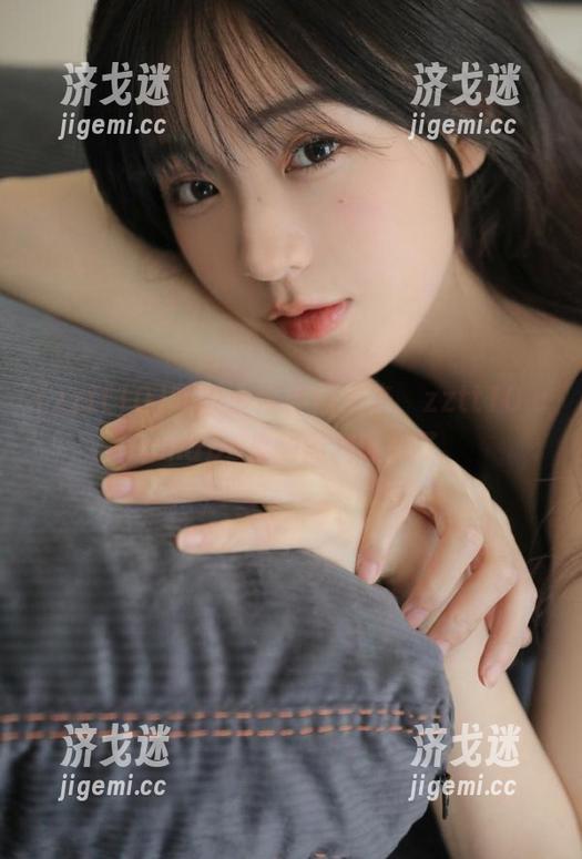 吃瓜小伙伴们快来，zztt10.ccmapp里的黑料曝光了