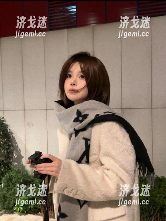 想知道炸裂的黑料吗？快来zztt10.ccm，这儿免费送！
