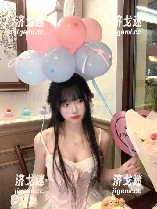 首页又被zztt21刷屏了，今天又是哪位爱豆掉链子了？