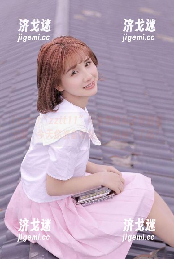 “zztt11”网站里的瓜子要洒遍天涯，今天你准备好见证“热闹”了吗？