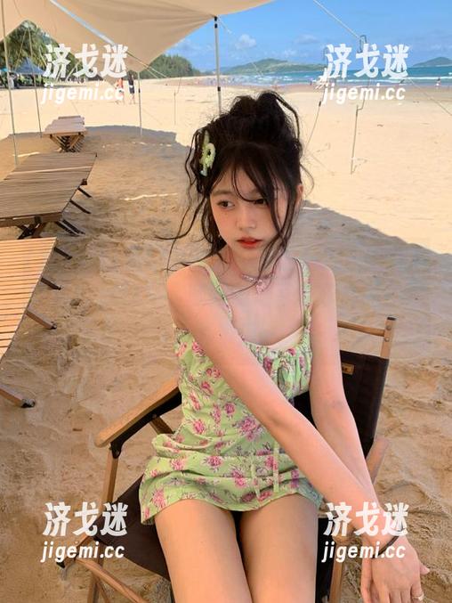 无意中锁定“肾虚十八连黑料不打烊zzzttt”，随时随地享受永久的围观，真带感。