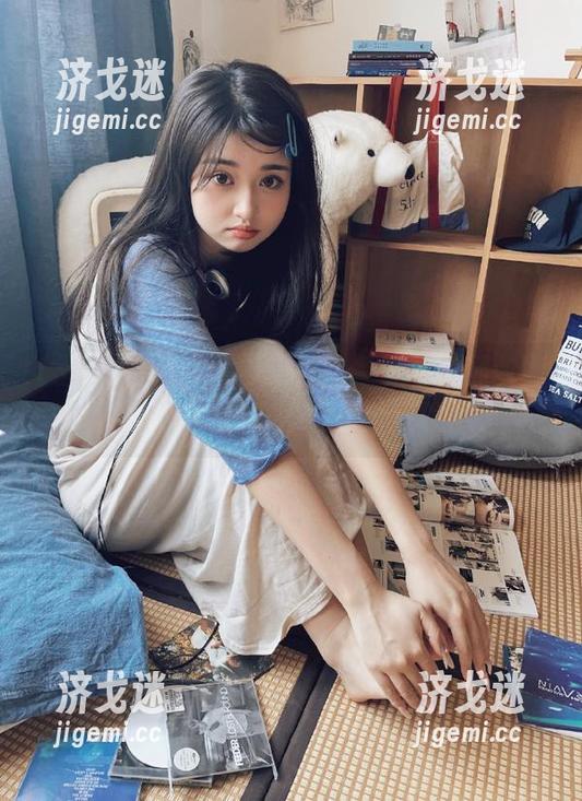 “五一”每天都在‘观看’那些真真假假的瓜，好奇心也要分段休息了呗