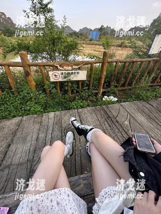 很多花样在等你呢，“五一吃瓜”官网网页版，传送门一开，果然乐趣多多。