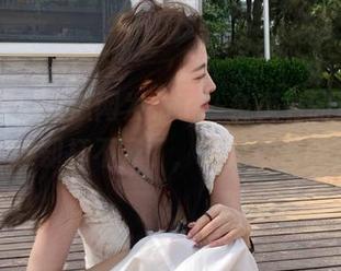 吃瓜网发布了一条莫名的邂逅，结果却打不开了，这是巧合吗？