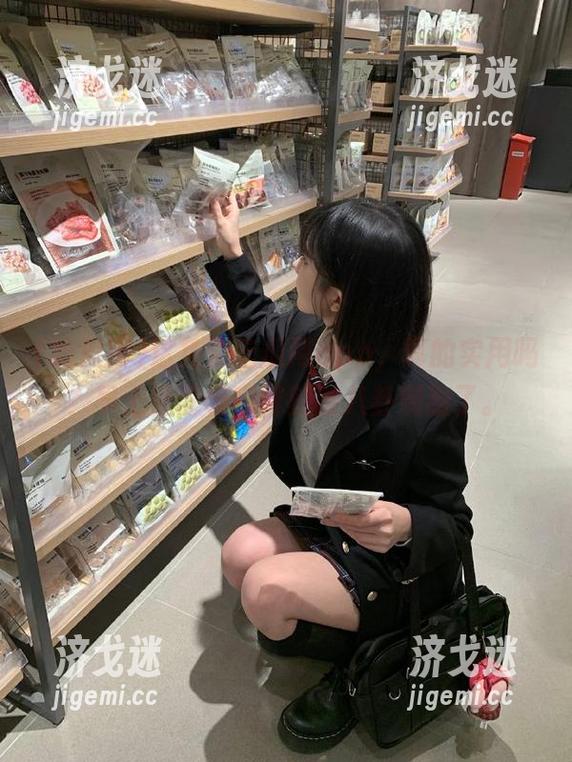 吃瓜网 这免费吃瓜网app,真的实用吗?早上还没喝咖啡就被八卦刺激了。