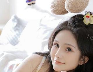 www.51吃瓜网站，看瓜摸腿，满屏都是令人咋舌的瞬间…