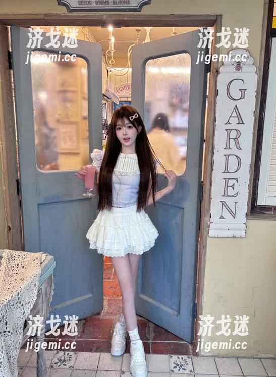 明星们的“永久”灵魂穿越，吃瓜网俨然变成了梦境的聚集地。