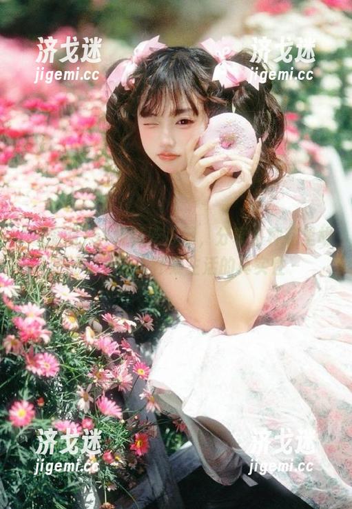 51探花吃瓜网，分享各种花里胡哨的瓜，让人怀疑生活的真实性～