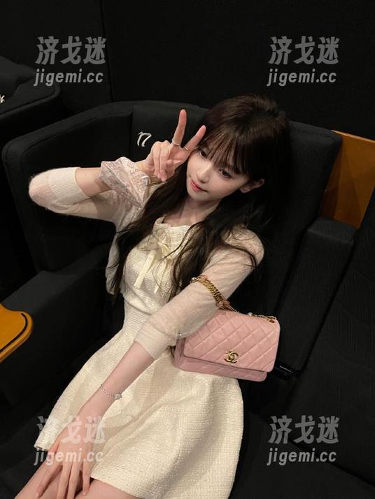 吃瓜网发布：今日的热门大瓜不停歇，你胆子够大就来挑战！