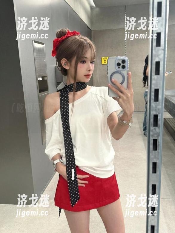 吃瓜网 吃瓜网iOS版:朝阳的悄然流出,是爱还是恨?