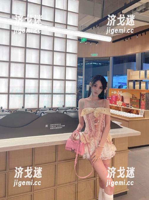 吃瓜网ios：谁说吃瓜离不开大屏？在线瓜果美味！