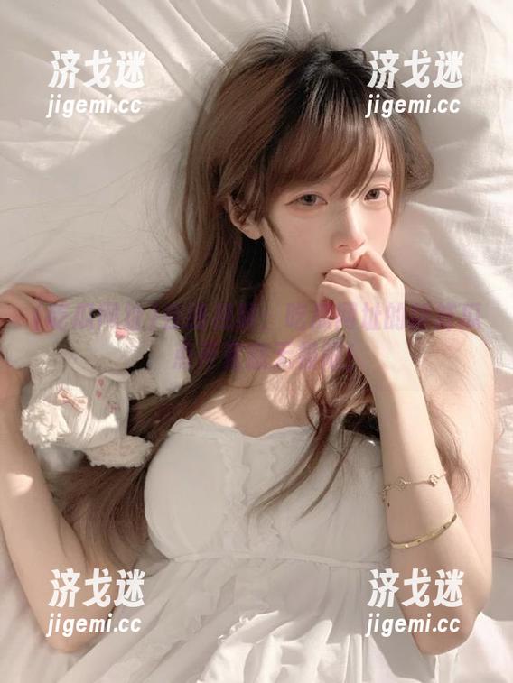 在线视频：吃瓜网址的新鲜瓜，点开宽慰无极限！