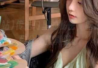 传送门里的秘密，吃瓜网站让你分不清真假。