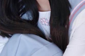 登录吃瓜论坛，顺便察看邻居秘事，hoho