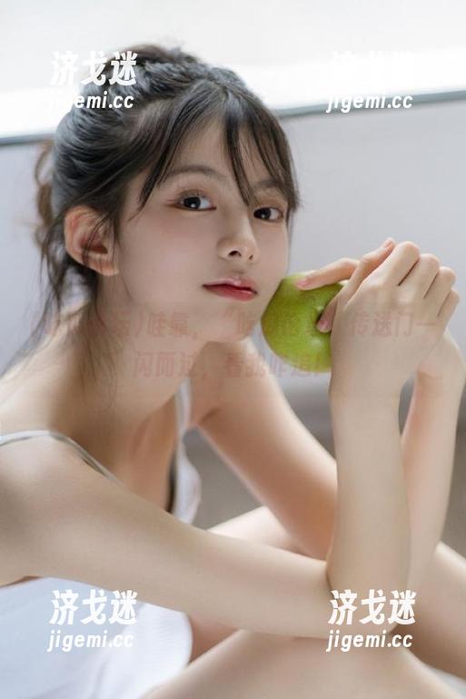 吃瓜论坛 哇靠,“吃瓜论坛”传送门一闪而过,看我咋追!