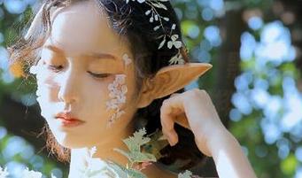 吾爱吃瓜网站：黑料马不停蹄，今晚的瓜似乎别样香！