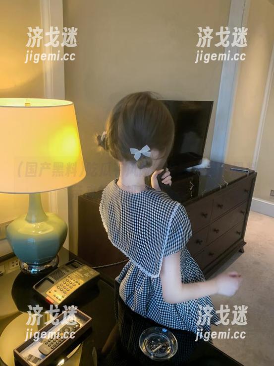 吃瓜有风险，官网上国产黑料带来的糖却又甜又苦！