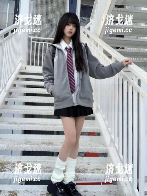 快手吃瓜 在快手吃瓜,瓜香四溢,永久解决我的无聊时光!
