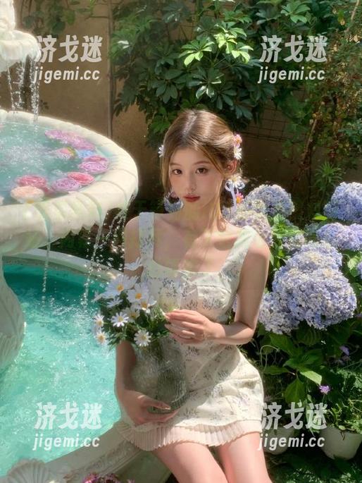 终于等到的iOS版明星黑料网站，内幕一网打尽，有了它我也能做吃瓜批评家了