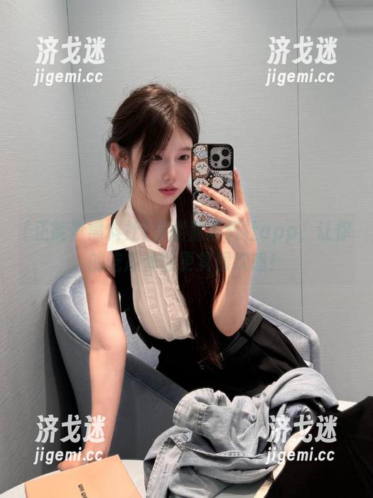 正能量黑料社app，让你的吃瓜体验更具层次感！