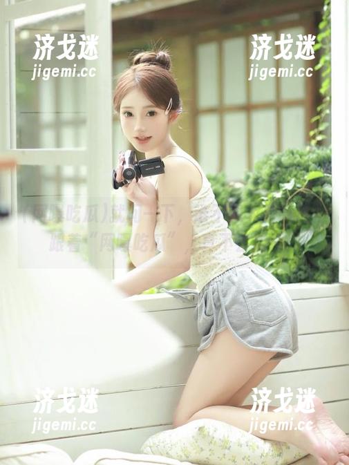 就问一下，谁不想免费吃瓜？跟着“网曝吃瓜”，真不会后悔！