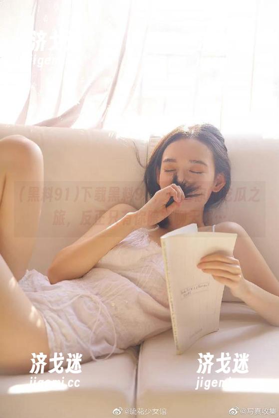 下载黑料91，开始你的吃瓜之旅，反正只有你陪我聊天啊…