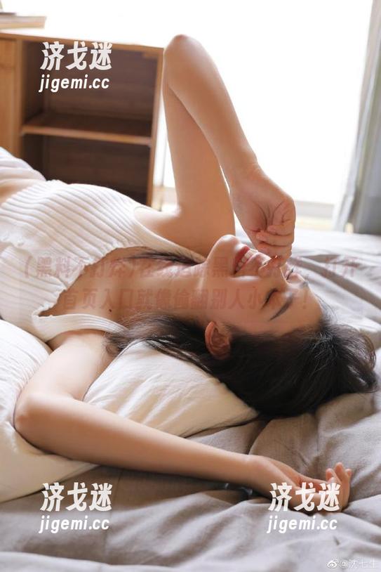 在线追踪黑料不打烊，打开首页入口就像偷翻别人小本子！