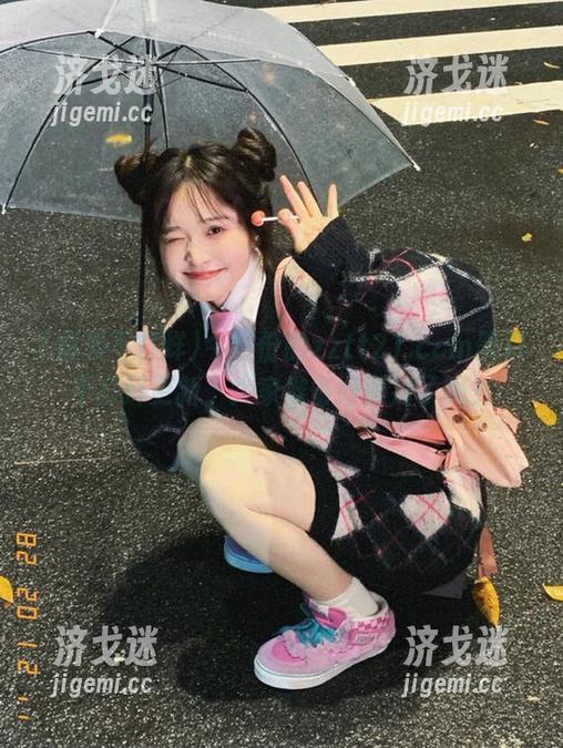 今日份的zztt21.ccm黑料不打烊更新，大家准备好膜拜了吗？